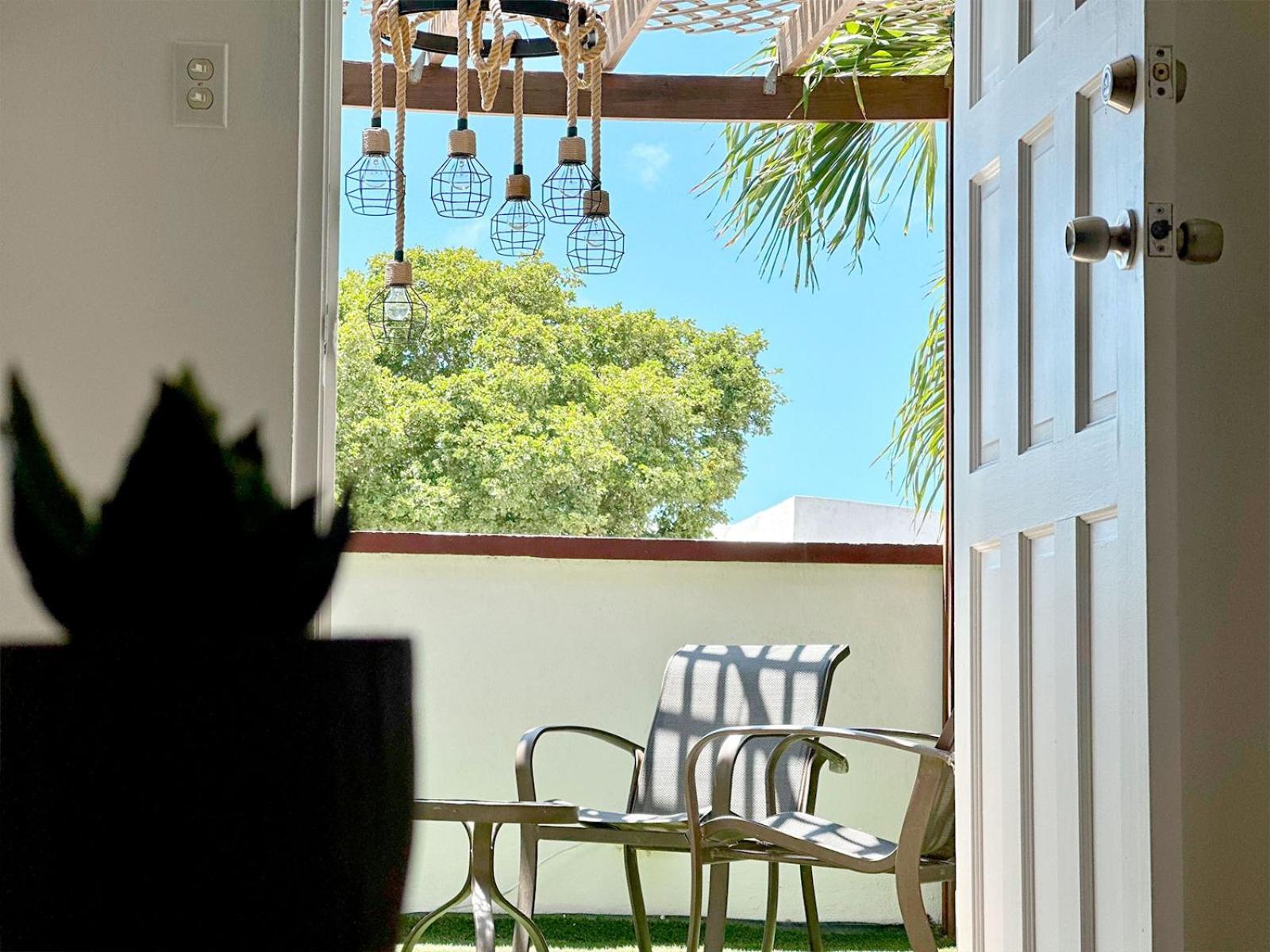 Ladybugs Apartments Palm Beach Zewnętrze zdjęcie