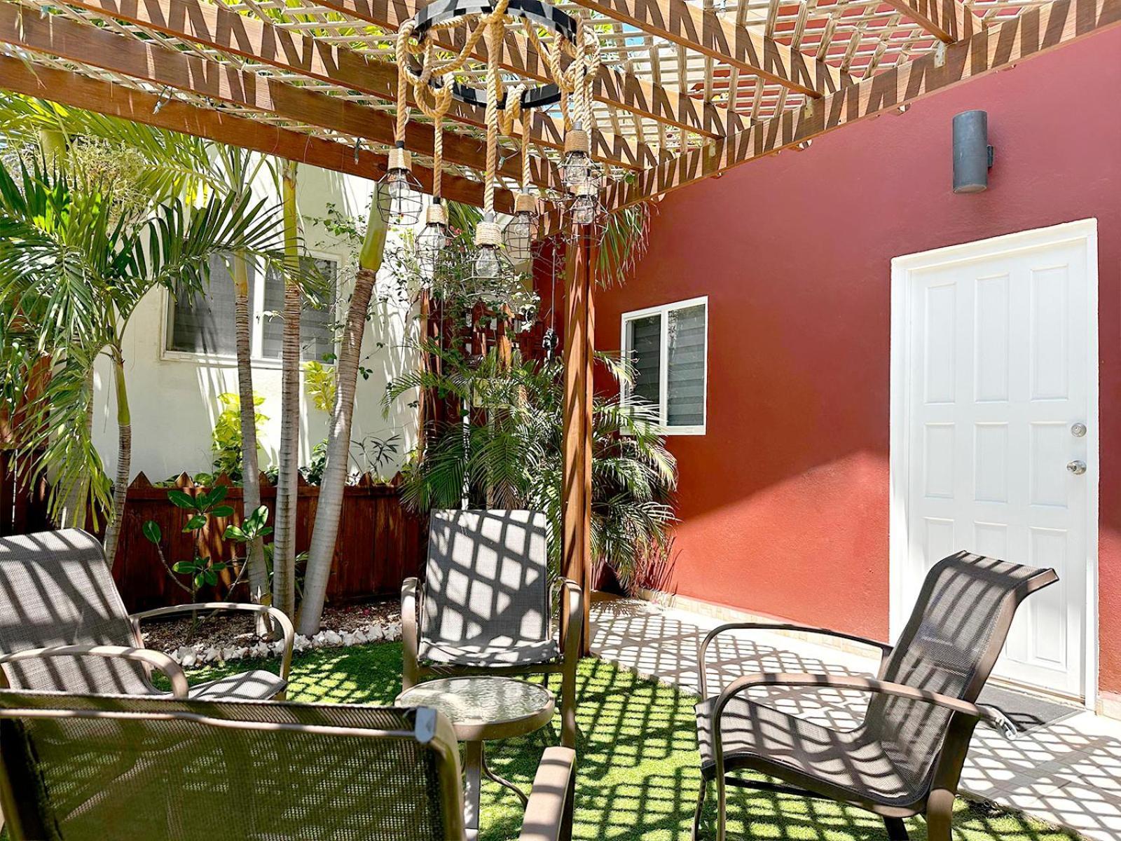 Ladybugs Apartments Palm Beach Zewnętrze zdjęcie